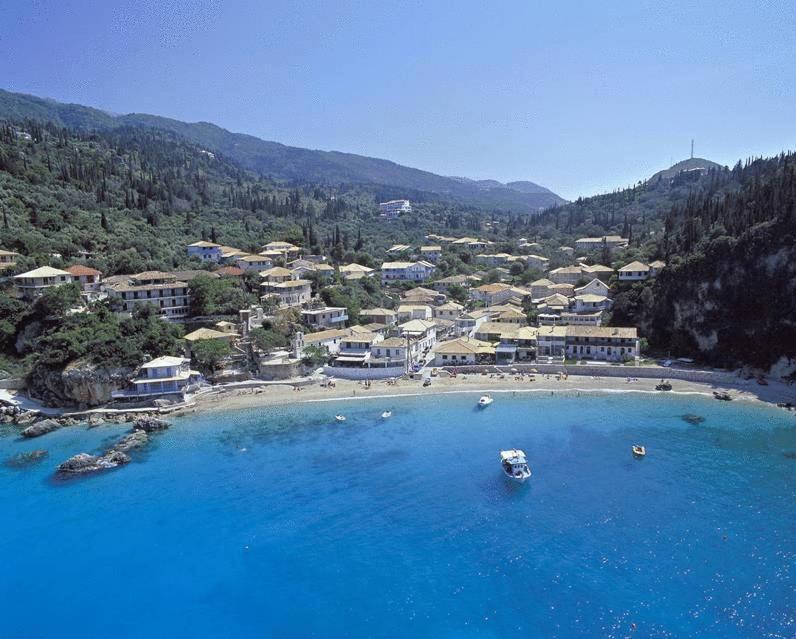 Eolos Apartments With Private Parking Agios Nikitas Exterior photo