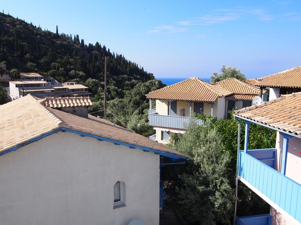 Eolos Apartments With Private Parking Agios Nikitas Exterior photo