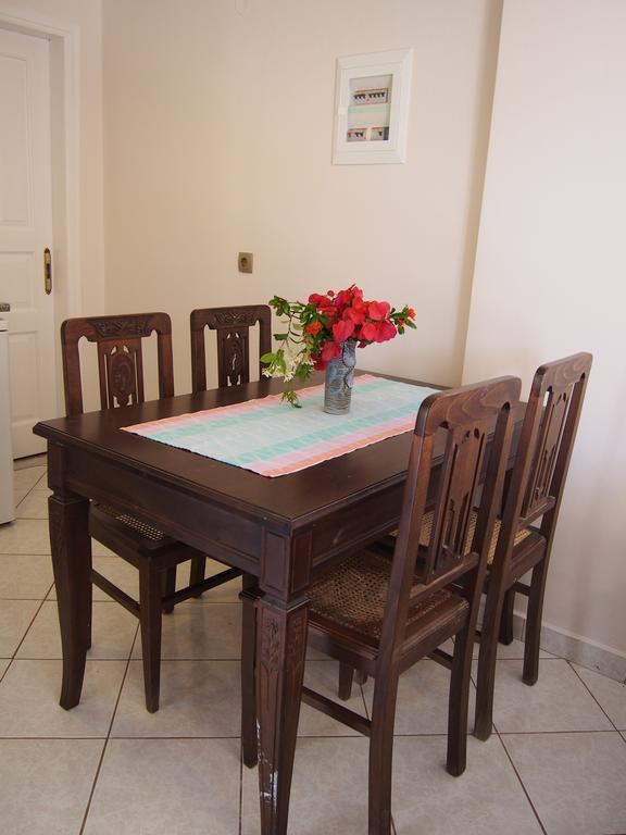 Eolos Apartments With Private Parking Agios Nikitas Exterior photo