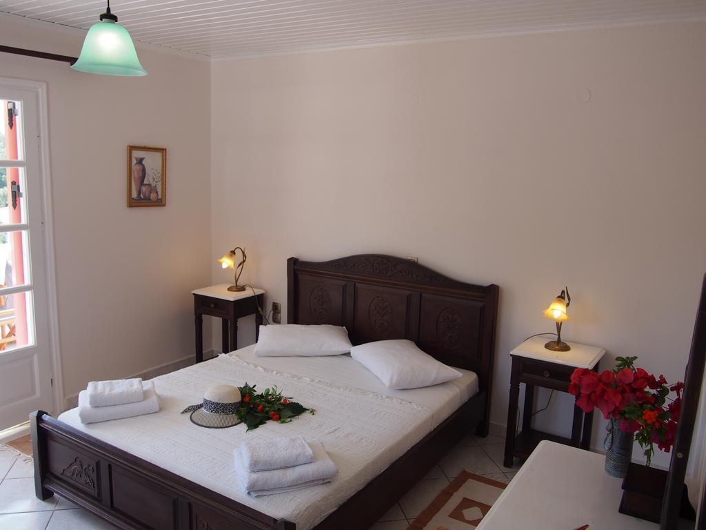 Eolos Apartments With Private Parking Agios Nikitas Exterior photo