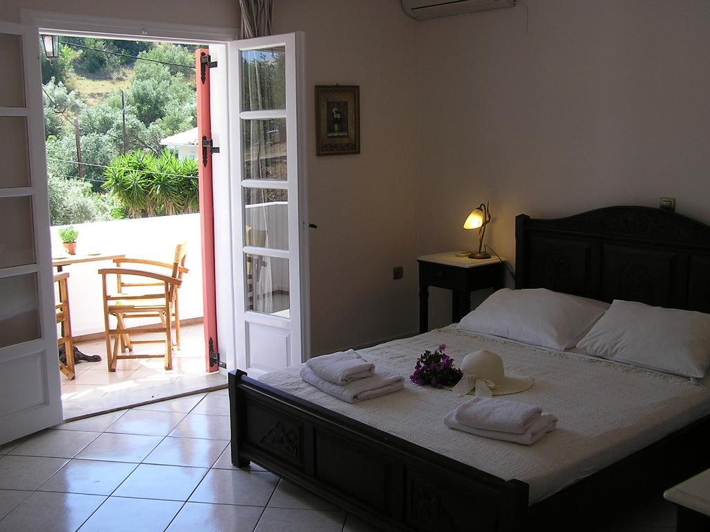 Eolos Apartments With Private Parking Agios Nikitas Exterior photo